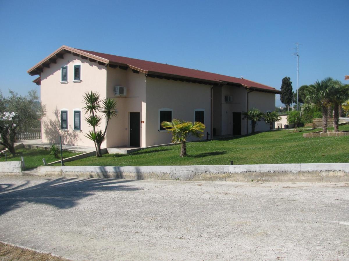 Residence Il Villaggio Del Re Corropoli Exteriör bild